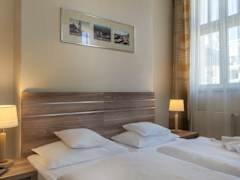 Zimmerbild 6