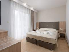 Zimmerbild 13