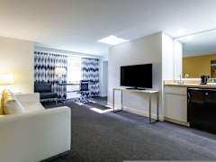 Zimmerbild 4