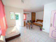 Zimmerbild 4