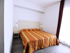 Zimmerbild 5