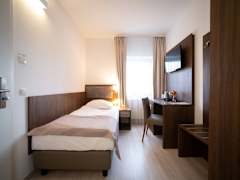 Zimmerbild 5