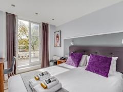 Zimmerbild 8