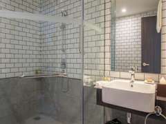 Zimmerbild 8