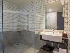 Zimmerbild 14