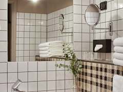 Zimmerbild 4