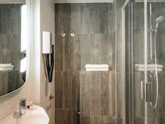 Zimmerbild 11