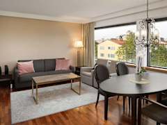 Zimmerbild 6