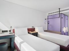 Zimmerbild 12