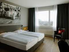 Zimmerbild 1