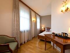 Zimmerbild 2