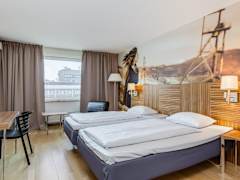 Zimmerbild 7
