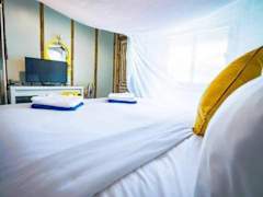 Zimmerbild 4