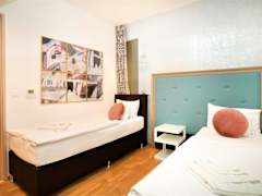 Zimmerbild 5