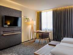 Zimmerbild 6