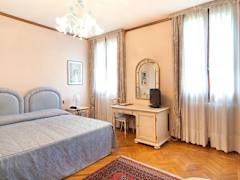 Zimmerbild 2