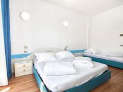 Zimmerbild 4