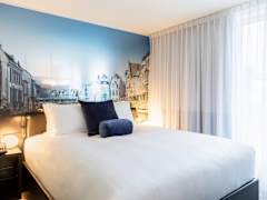 Zimmerbild 3