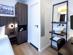 Zimmerbild 5