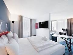 Zimmerbild 3
