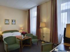 Zimmerbild 13