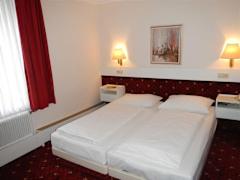 Zimmerbild 7