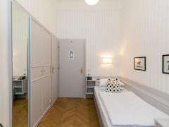 Zimmerbild 13