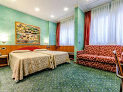 Zimmerbild 8