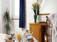 Zimmerbild 2