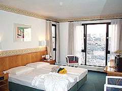 Zimmerbild 3