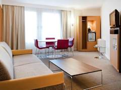 Zimmerbild 4