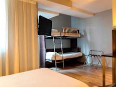 Zimmerbild 6