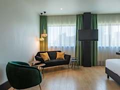 Zimmerbild 4