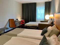 Zimmerbild 5