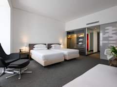 Zimmerbild 11