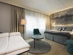 Zimmerbild 6