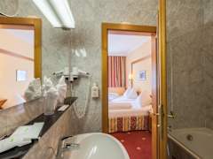 Zimmerbild 11