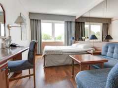 Zimmerbild 23
