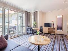 Zimmerbild 4