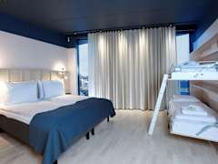 Zimmerbild 13