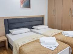 Zimmerbild 7