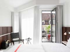 Zimmerbild 3