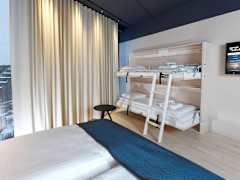 Zimmerbild 8