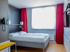 Zimmerbild 8