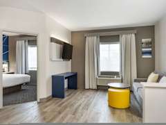 Zimmerbild 6