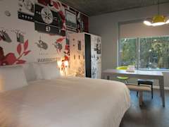 Zimmerbild 16