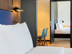 Zimmerbild 6