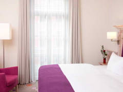 Zimmerbild 6