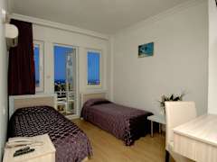 Zimmerbild 6