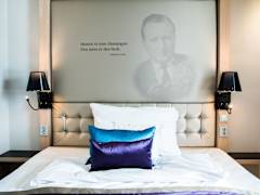 Zimmerbild 8